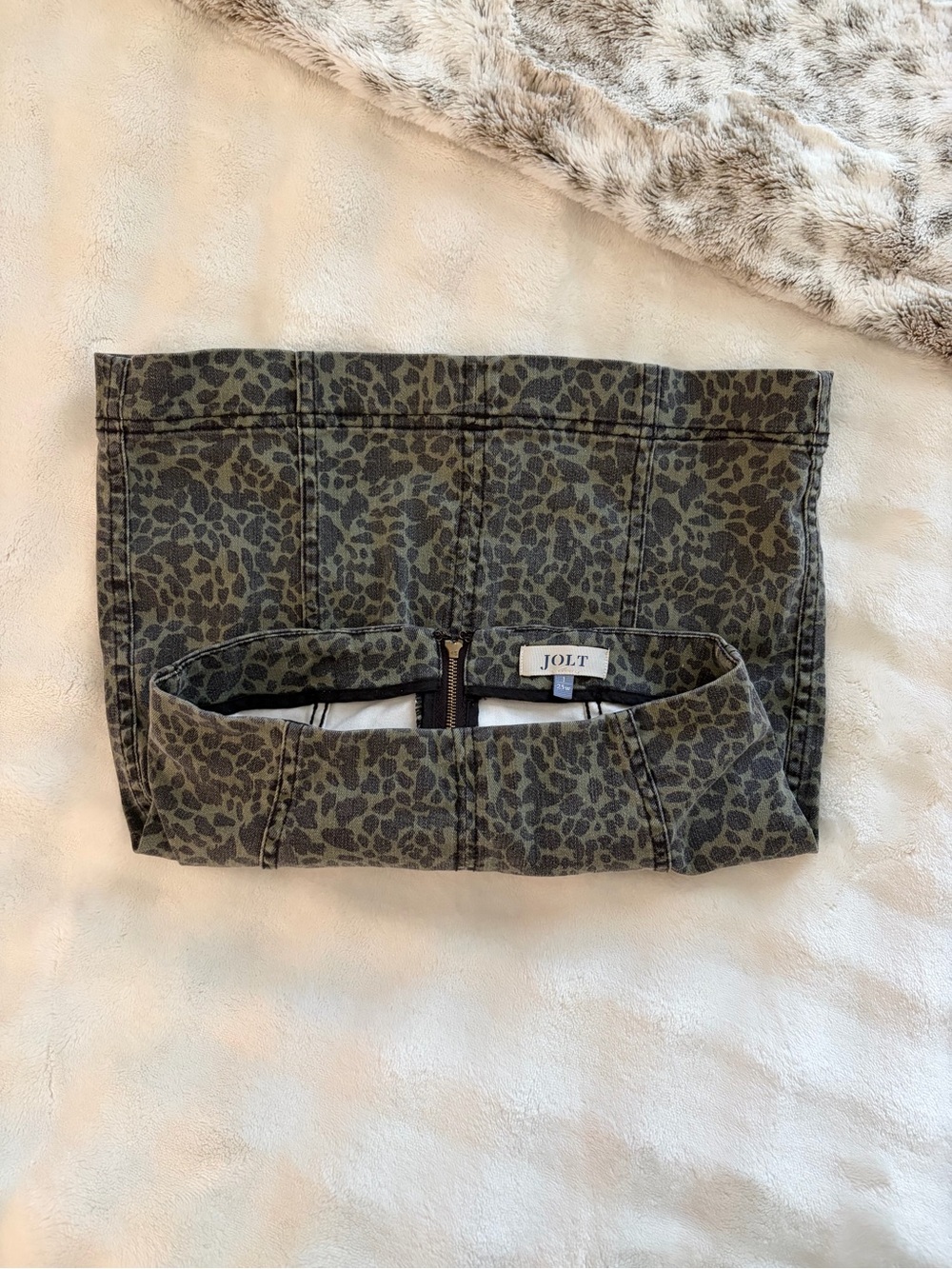 🐆 Olive Camo Leopard Denim Mini Skirt | Size 1 / 25"